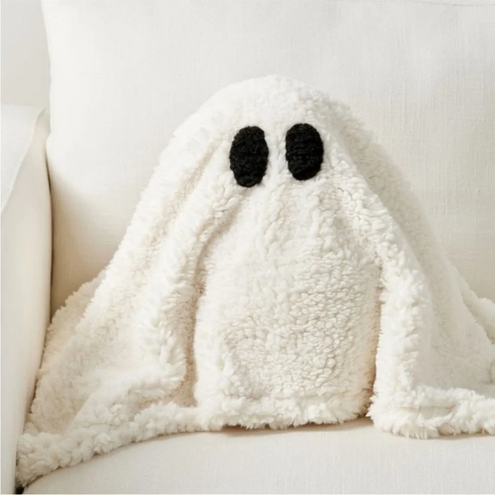 Ghost White Sitting Flow Pillow